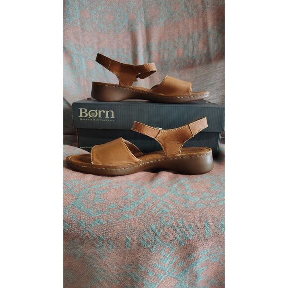 Born Women's Leather Size 8 Tan Ankle Strap Open Toe Sandals - Picture 1 of 10